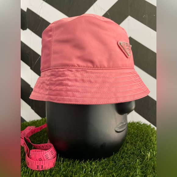 Prada Nylon Bucket Hat Medium - Picture 3 of 10